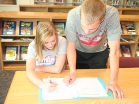 How To Find The Right Tutor For Your High School Honor Student