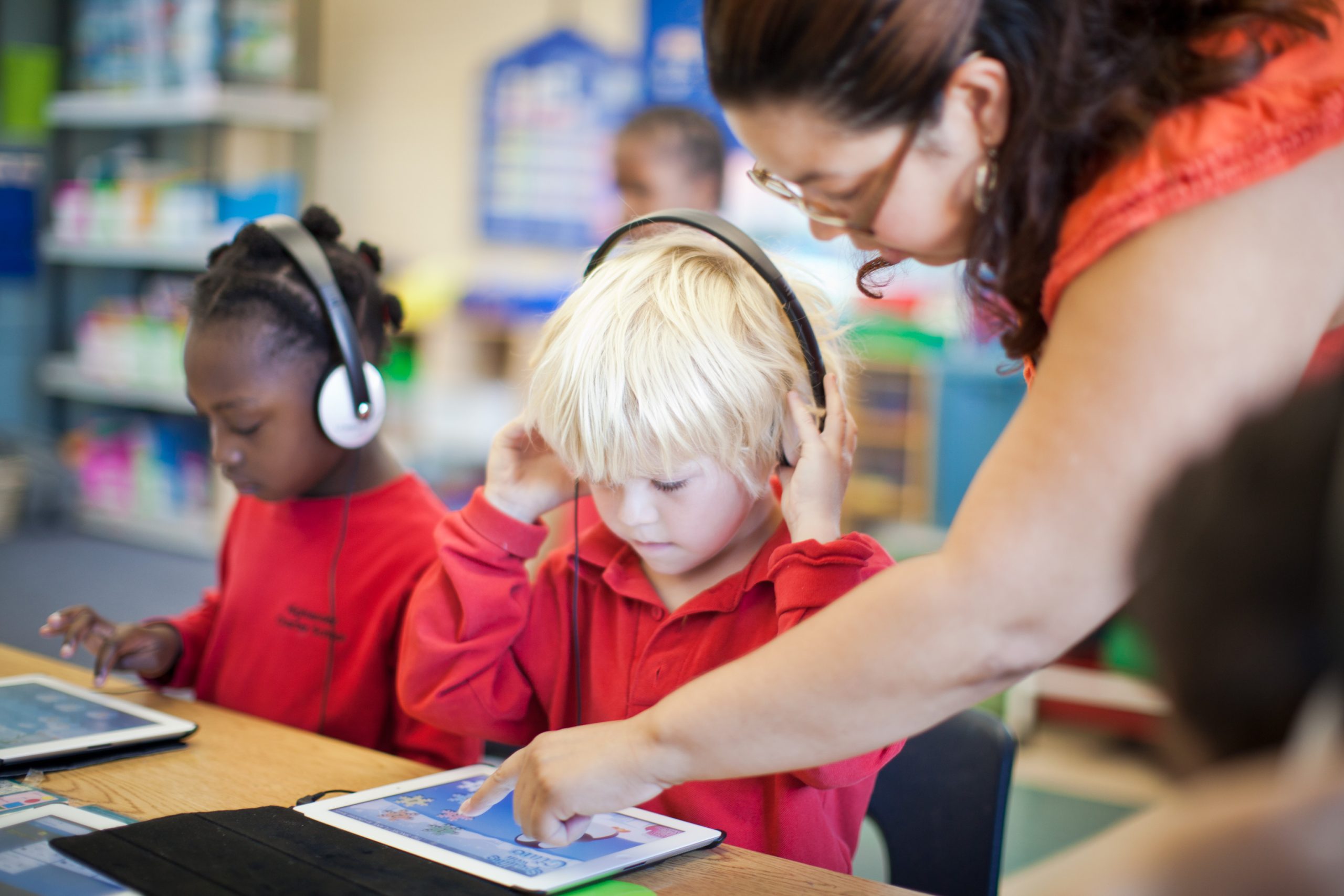 The Benefits and Applications of Instructional Technology