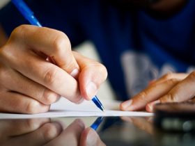 Why It Is Worthy To Avail Custom Essay Writing Services?