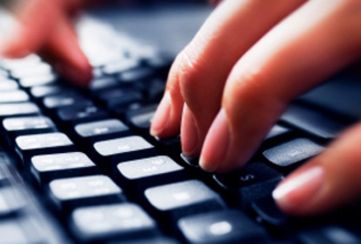 Overcome The Challenges Of Writing Above-par Essay With The Help Of The Online Essay Writer