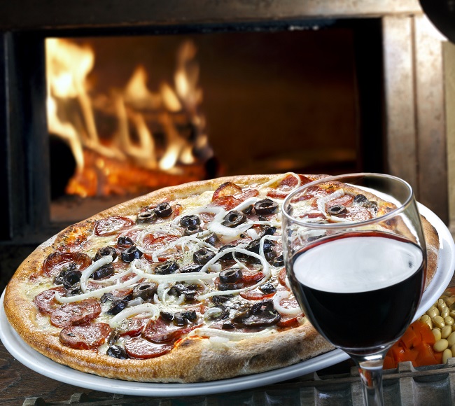 Get Your Favorite Taste with Pizzeria In Your Town
