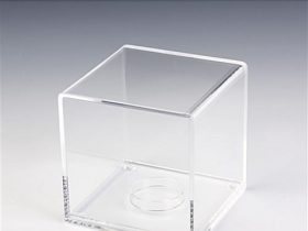 Display Products In Style With Acrylic Display Cubes