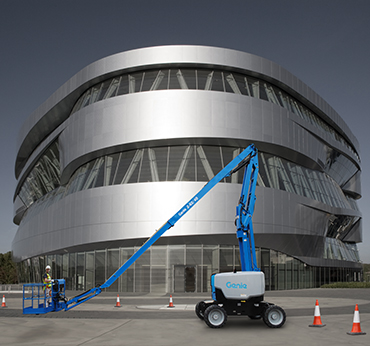 Choosing The Right Boom Lift For Your Worksite