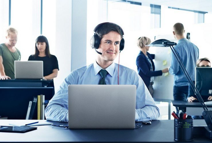Why Do You Need To Purchase The Quality Headsets For Your Office?