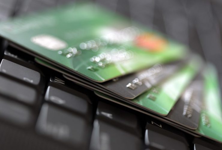 The Benefits Of Giving Your College Student An Emergency Credit Card