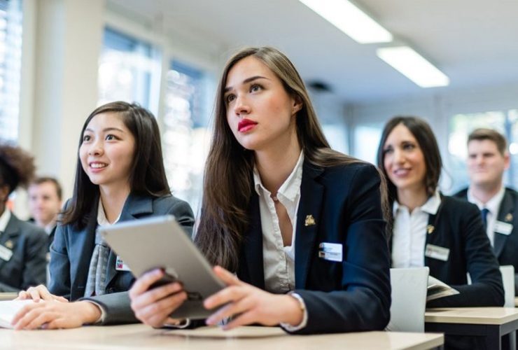 Reasons For Studying Management from Top Management College