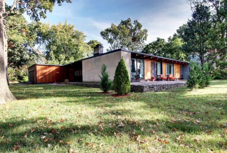 Local Records Office Investigates Why Mortgage Rates Continue To Climb For First-time Homeowners In Pekin, IL