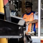 How To Tell If Your Small Business Should Use Uniforms or Not