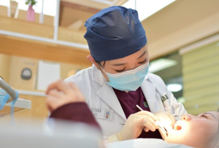 4 Ways To Advance Your Training As A Dental Hygienist