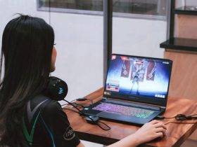 A 7-Step Guide To Building A Successful Career In eSports
