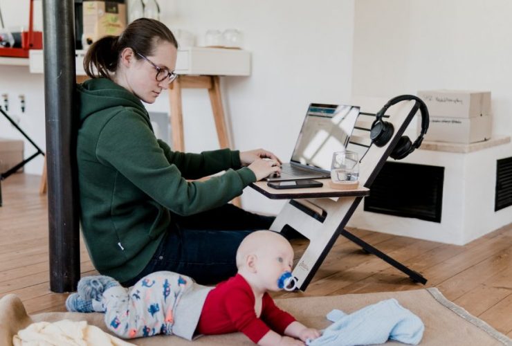 A Parent's Guide to Starting An At-Home Business