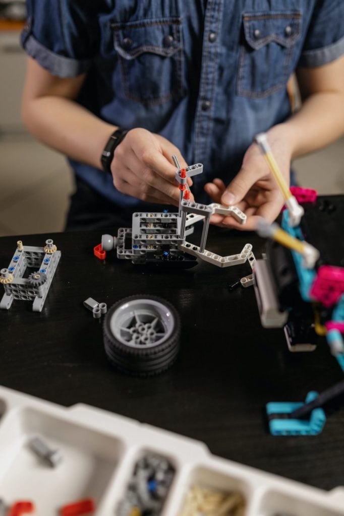 A Beginner's Guide to Learning Robotics: What You Need to Know First