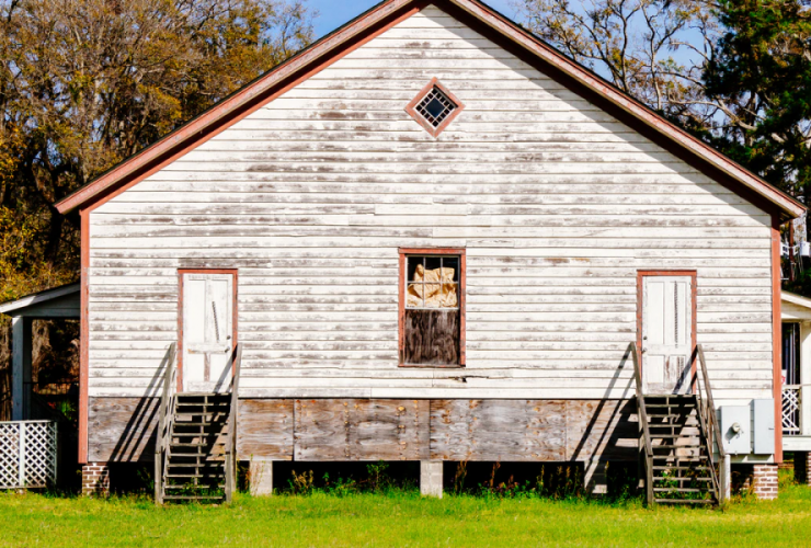 How to Improve Your Home’s Stability Before Listing