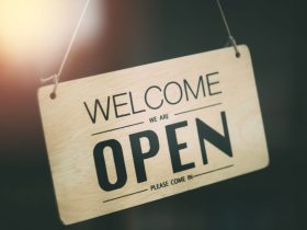 How to Design Eye-Catching Signs For Your Business