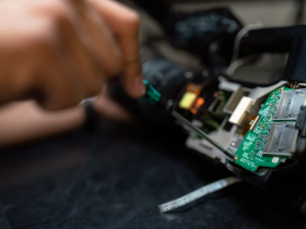 Refurbishing Old Electronics For Your New Business