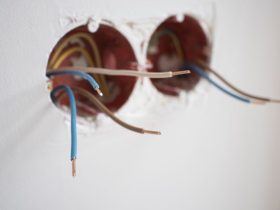 How to Remove Insulation from Copper Wire For Recycling