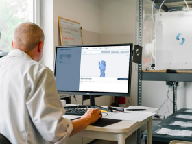 Ways You Can Make A Career In The Medical Industry Without Going to Med School